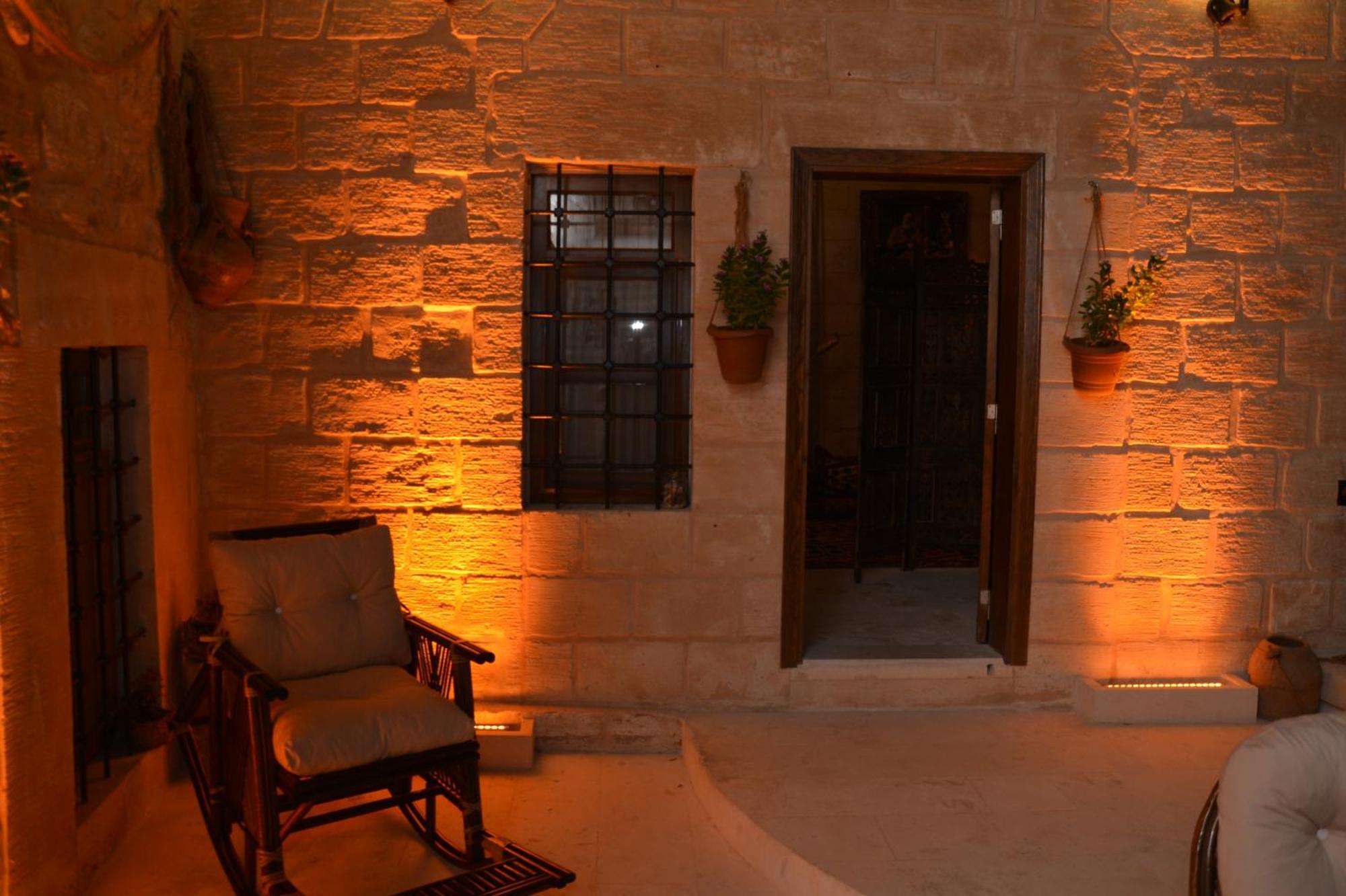 Mehmet Bey Konagi Butik Otel Midyat Exterior foto